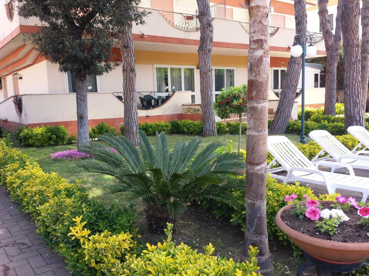 Thaire Resort カステル・ヴォルトゥルノ エクステリア 写真