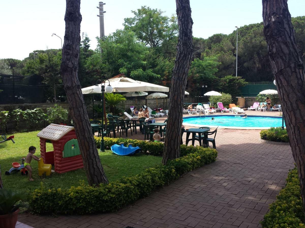 Thaire Resort カステル・ヴォルトゥルノ エクステリア 写真